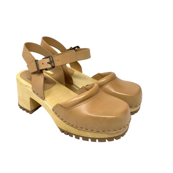 MIA Kaolin Size 10 Nude Leather Closed Toe Slingback Clogs NEW - Picture 1 of 8